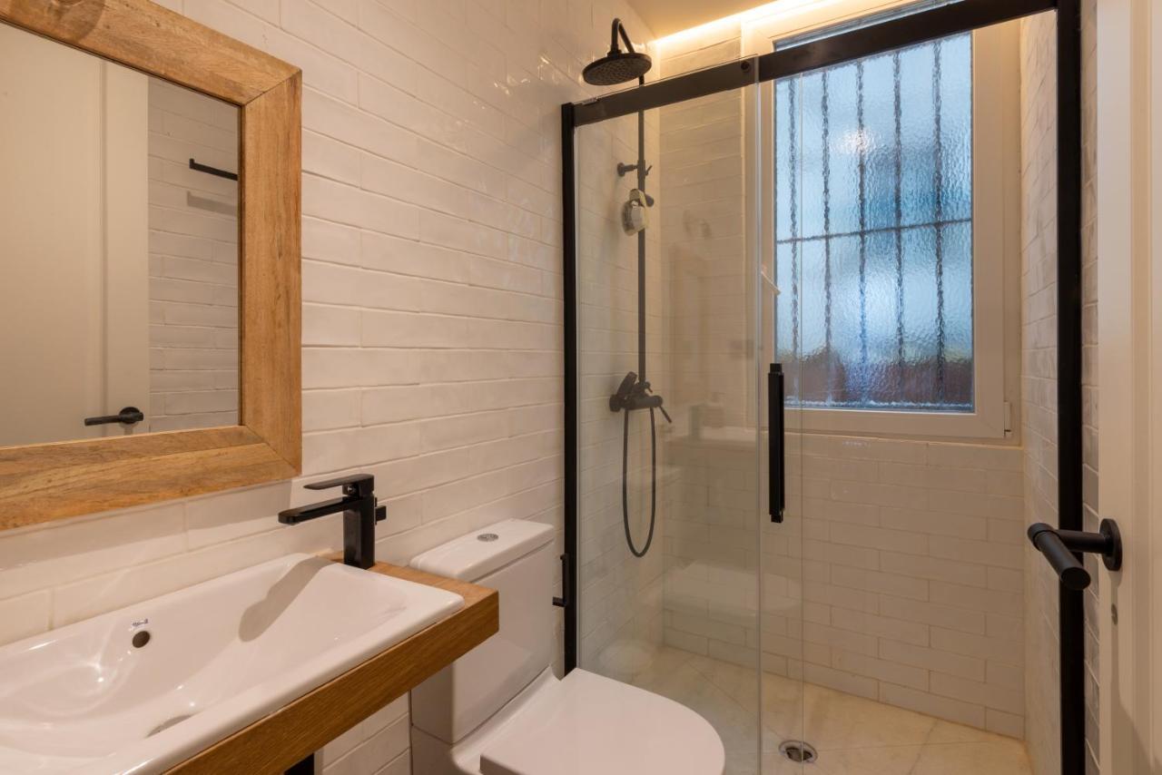 Alhondiga By Staynnapartments Bilbao Exterior photo