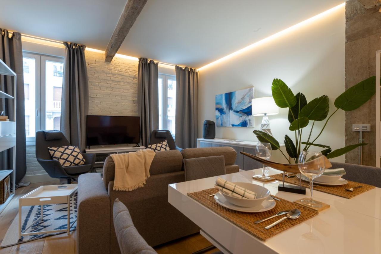 Alhondiga By Staynnapartments Bilbao Exterior photo
