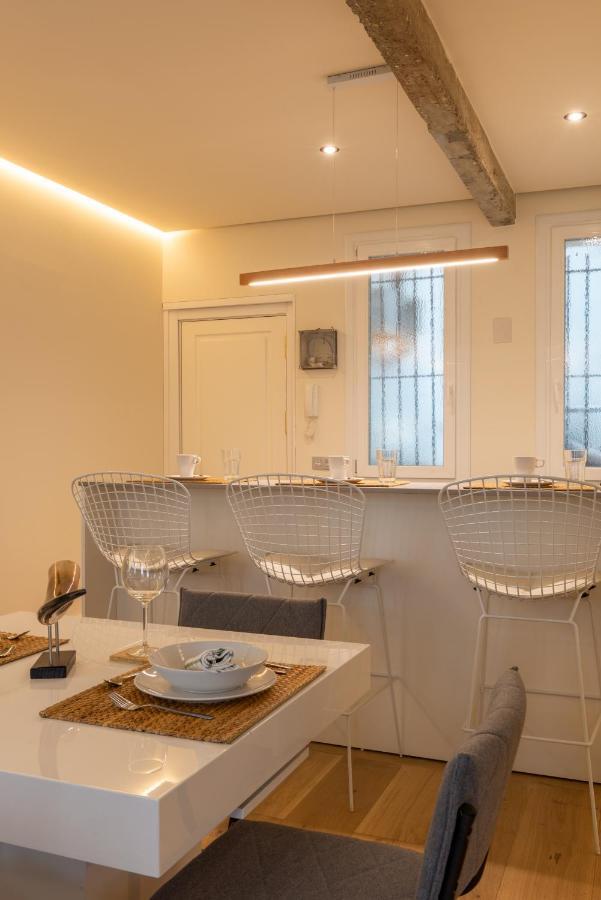 Alhondiga By Staynnapartments Bilbao Exterior photo
